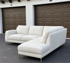 🛋️ Couch/Sofa Sectional - Microfiber - Delivery Available 🚛