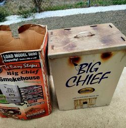 BIG CHIEF Smoker