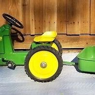 John Deere Kids Tractor Trailer