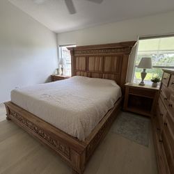 Walter E. Smithe Solid Wood King Bedroom Set - Carved Mediterranean Style (Bed + Dresser + Nighstands)