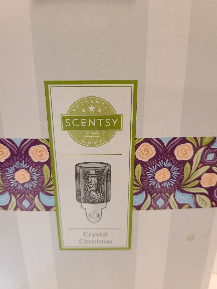 New Scentsy Nightlight