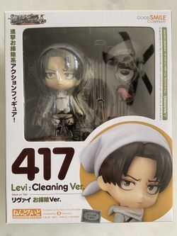 Cleaning Levi Nendoroid 