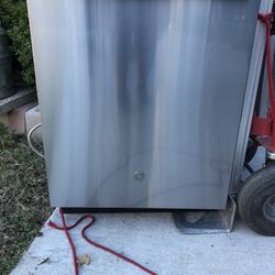 General Electric Dishwasher CHEAP 