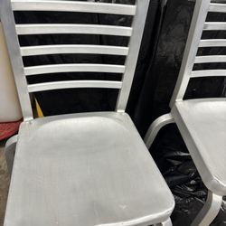 2 High-back Chairs Bar Stools