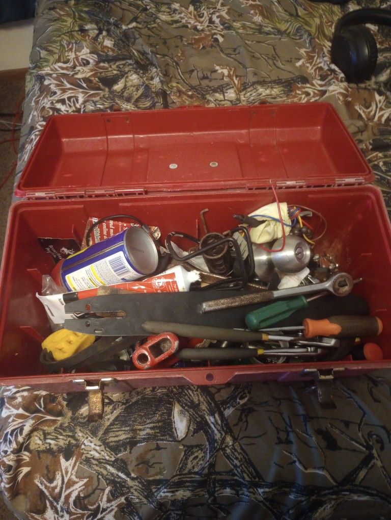 Toolbox That Have Tools In It
