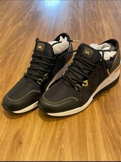 Brand New Michael Khors Sneakers Size 9.5 