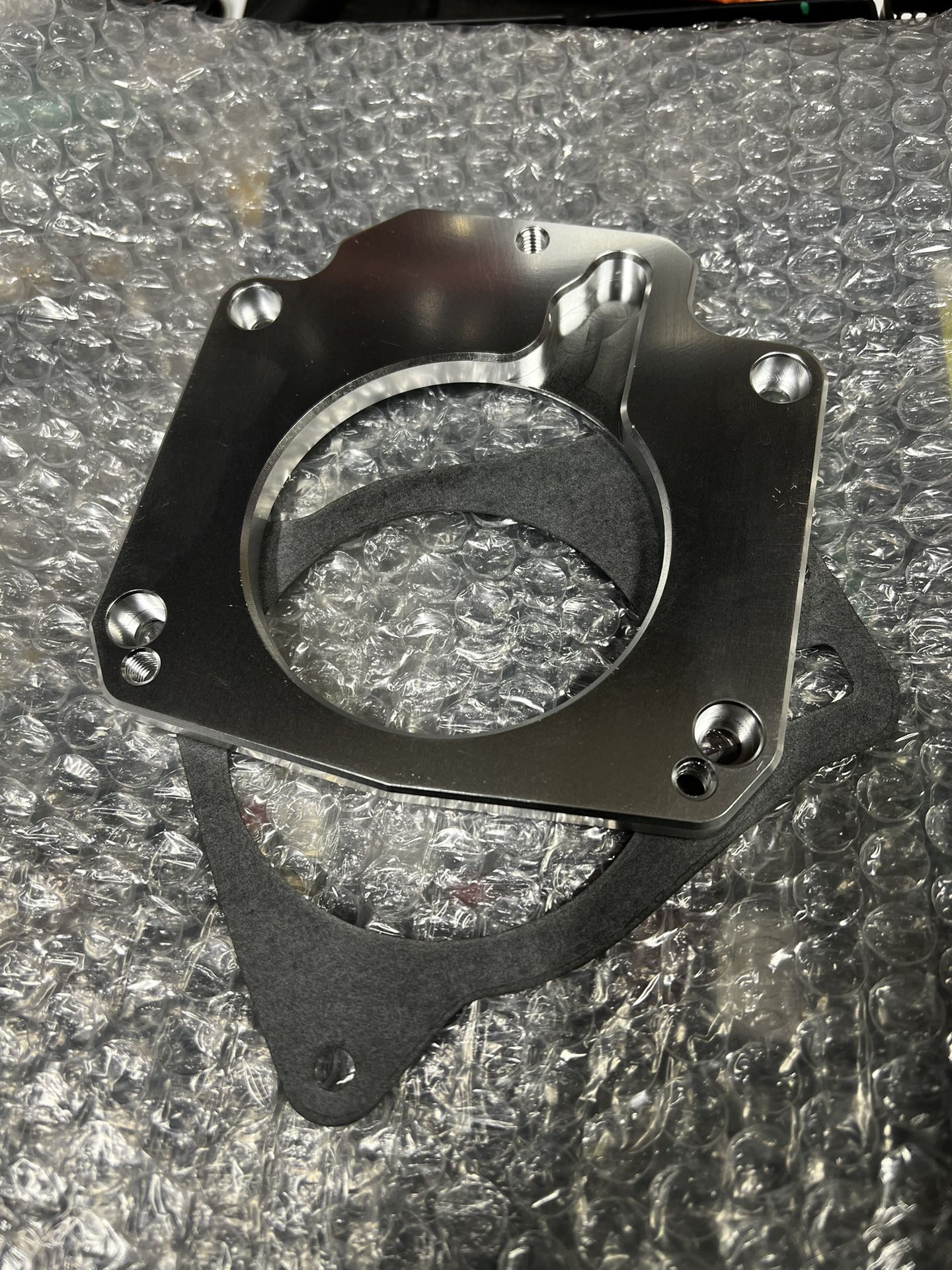 Silverado Throttle Body 3 Bolt To 4 Bolt Spacer Bracket