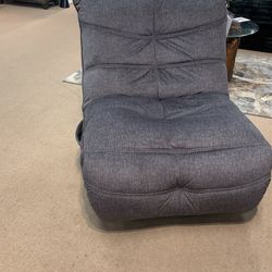 Reclining Game Chair