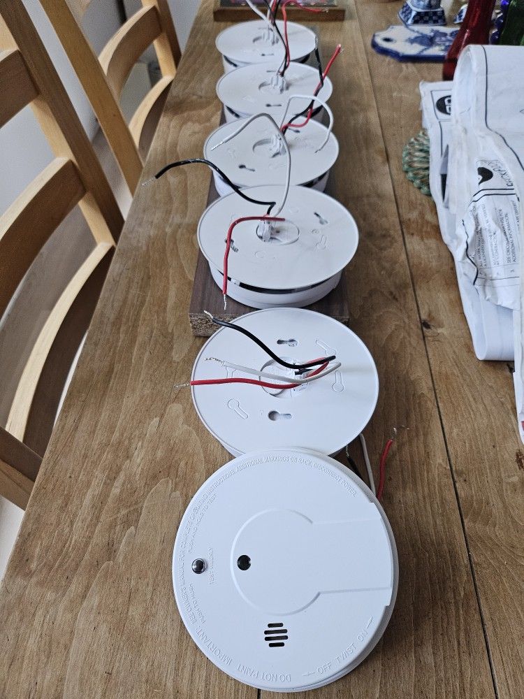 Kidde Smoke Detector Hardwire Smoke Alarms with 9-Volt Battery Backups (6 total)