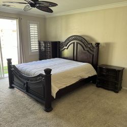Cal king Bedroom Set 