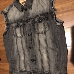 Rivet de Cru Jean Denim Jacket Vest Sleeveless Distressed Biker Mens XL
