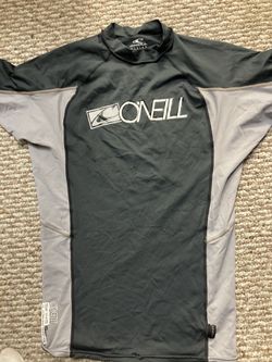 O’Neill men’s rash guard