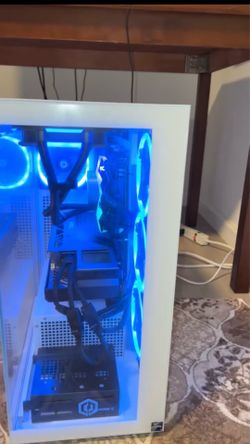 Gaming desktop, Rtx 4080 super 64gb ram