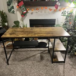 Desk (tray removed) 