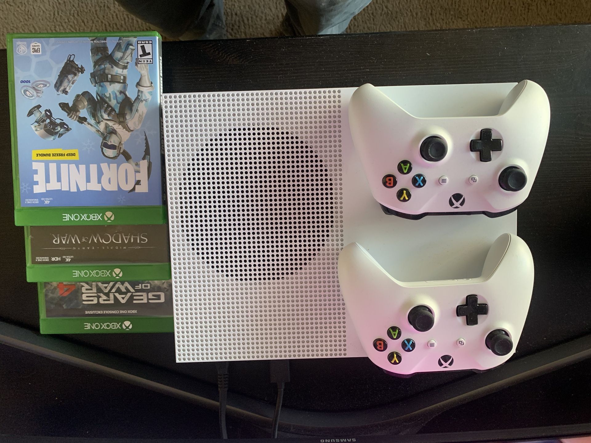 Xbox one S 1TB white