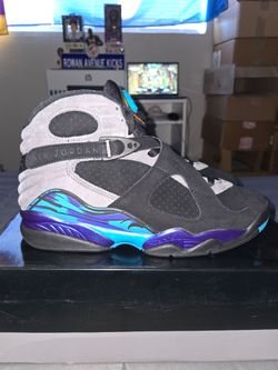 Jordan 8 Retro Aqua 2025 Size 10.5M VNDS