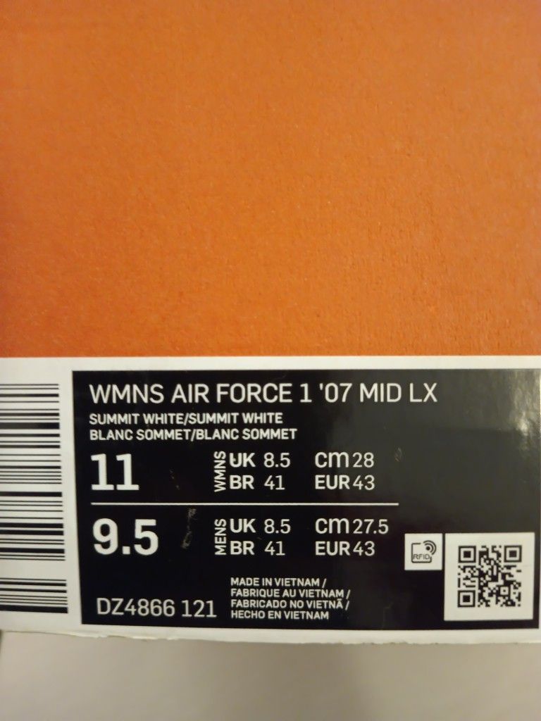 Women's Air Force 1 '07 Mid LX