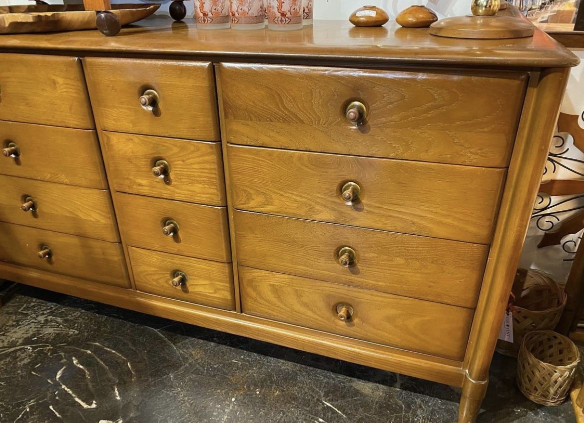 60s Vtg Mid Century Modern Credenza dresser