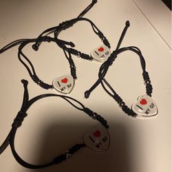 ❀ bf/gf matching bracelets ❀