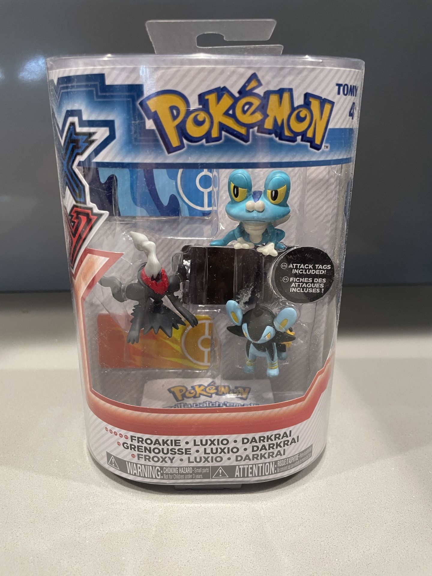 Froakie Luxio Darkrai Pokemon 2015 XY Figures New
