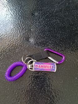 Danielle Key Chain Must pick up in Nashua Price is Firm.