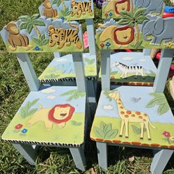 Guidecraft Safari Table and Chairs set. 