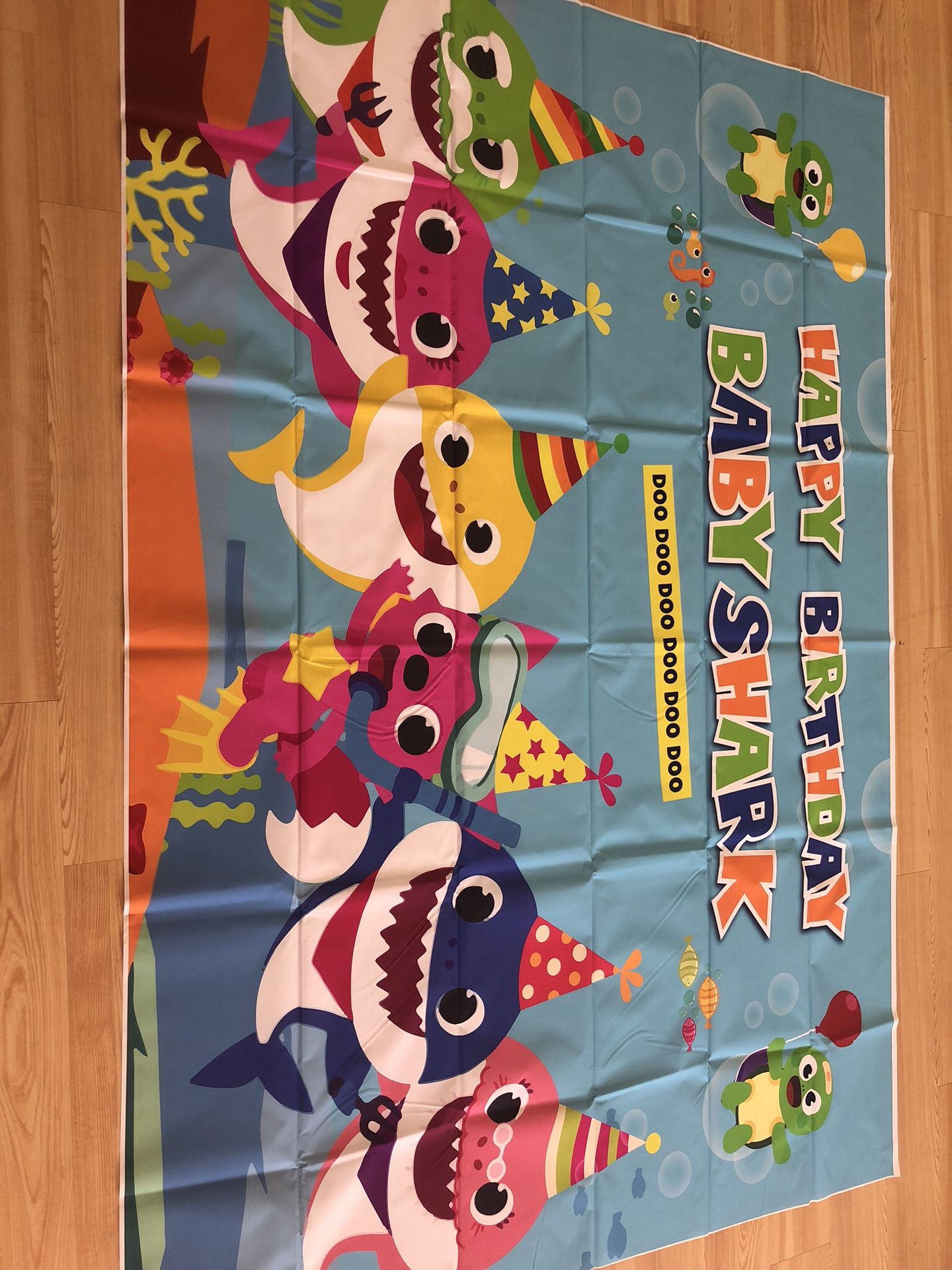Baby Shark backdrop 7 by 5 thin vinyl