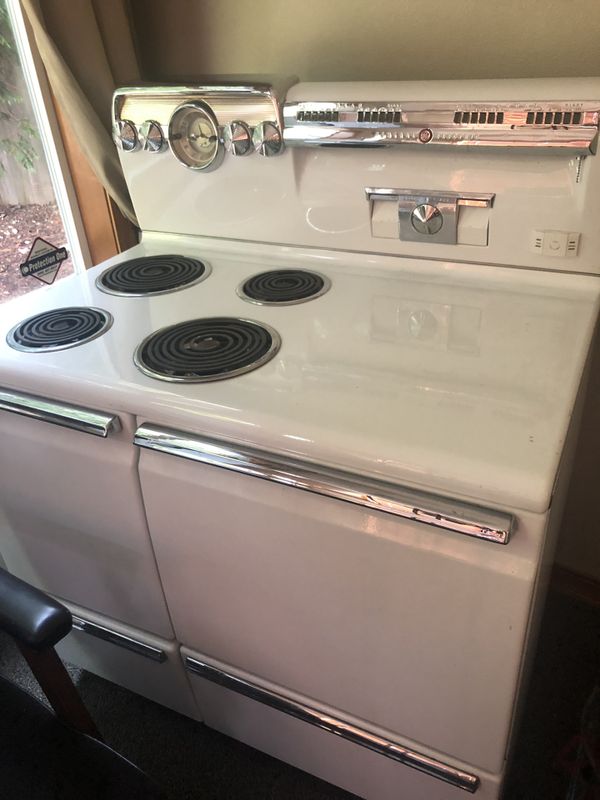 GE vintage oven/range for Sale in Sumner, WA OfferUp