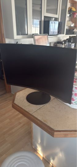 Samsung monitor (27 in, curved)