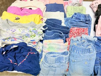 Bag of Girls clothes 18-24 monts 68 pieces