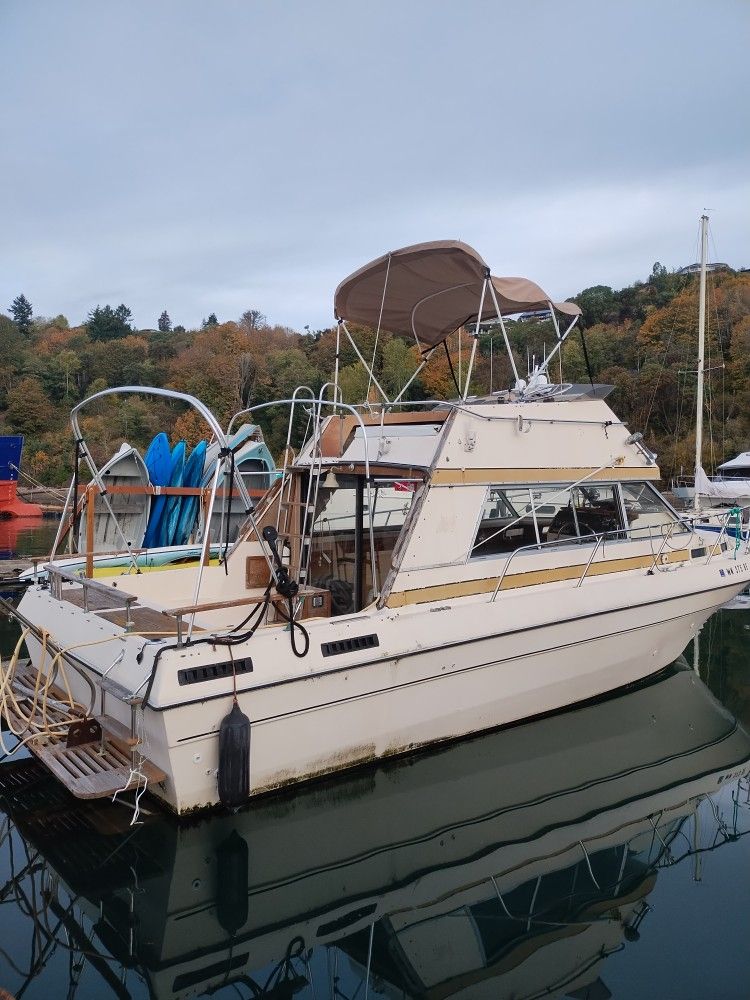 Bayliner 1977, Mode-2850 