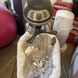 Graco Baby Swing 