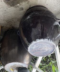 Large clay Pot For Plants $80 Each North Long Beach