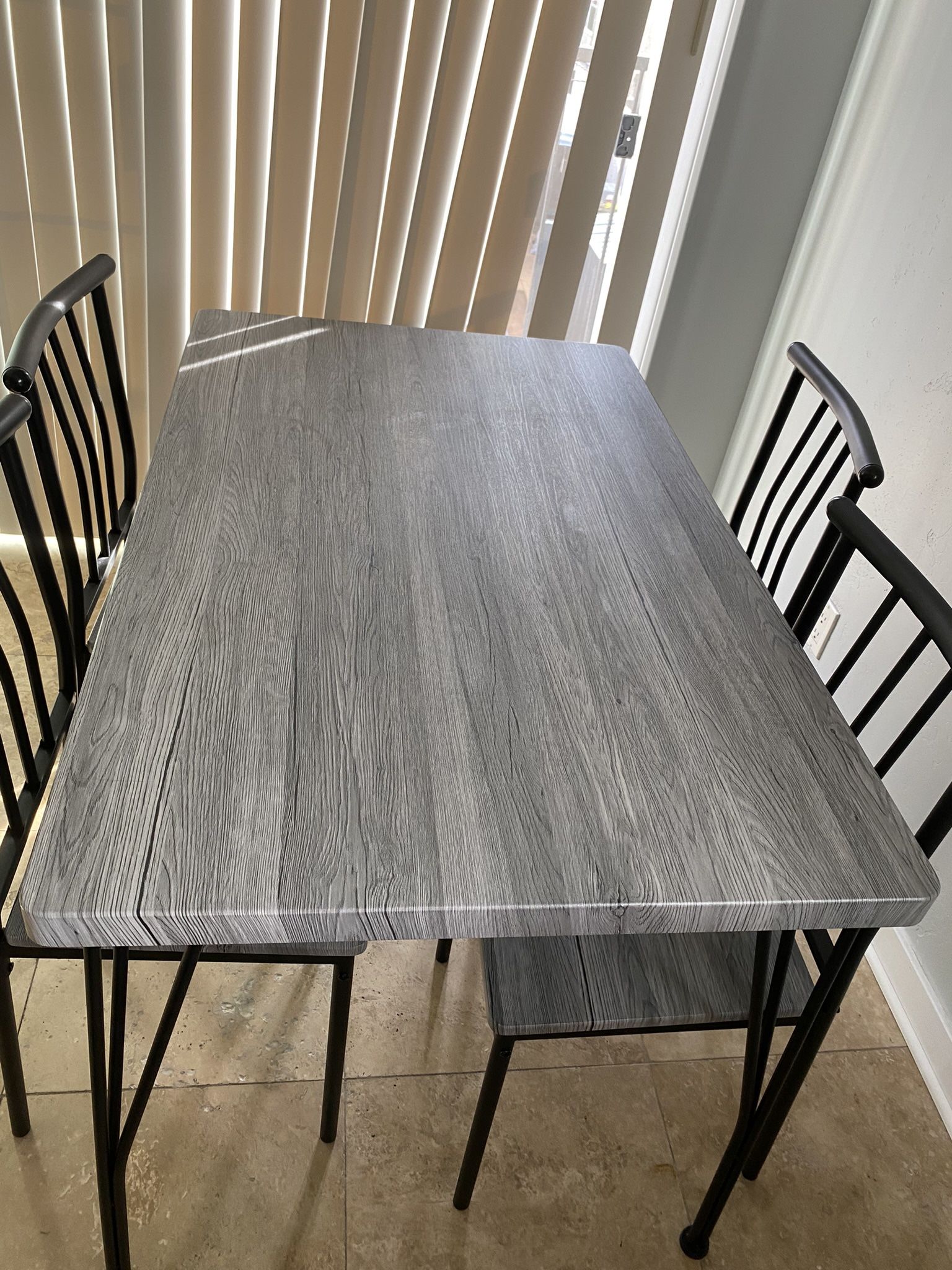 HOUSEHOLD FURNITURE