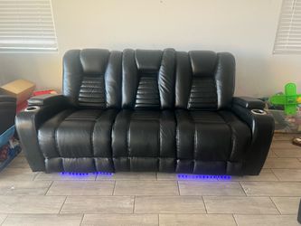 3 pieces couch set