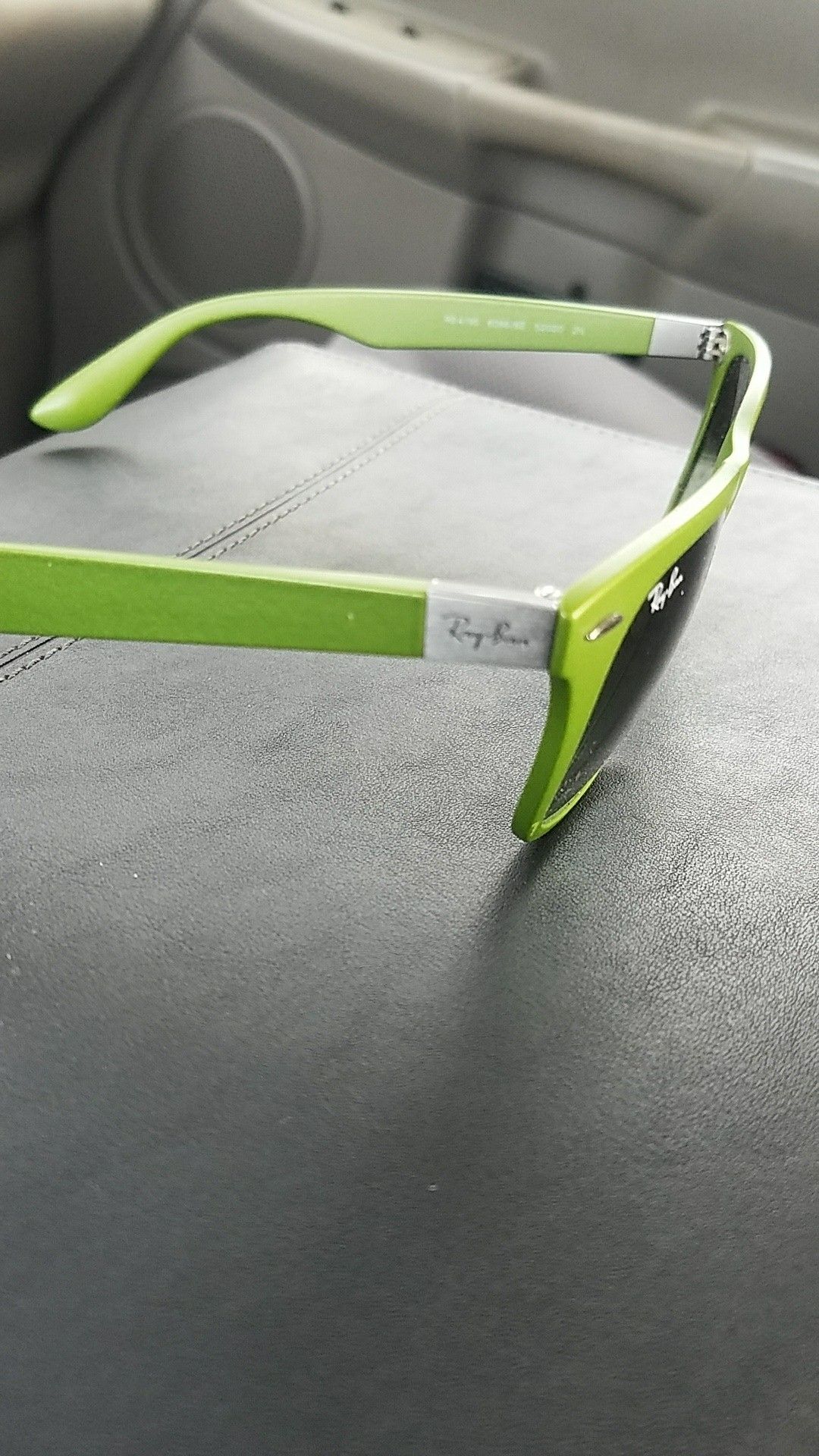 Raybands