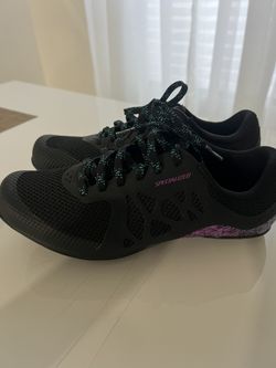 Circle Class Shoes