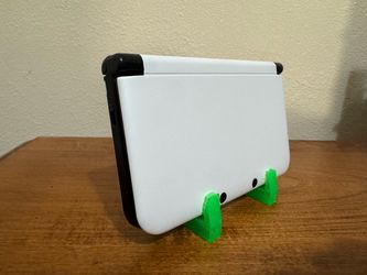 Nintendo 3DS XL (Black & White, 64 GB w/hShop)