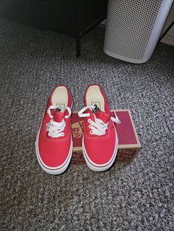 Vans Size 4 New In Box