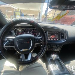 2017 Dodge  Charger 