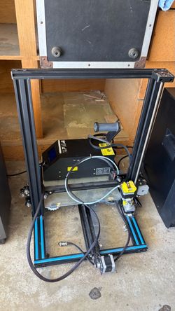 Creality CR-10 Large Format 3D Printer – Working – Upgraded