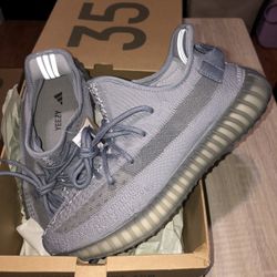 Adidas Yeezy Boost 350