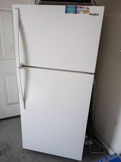 Free Free!! Refrigerator