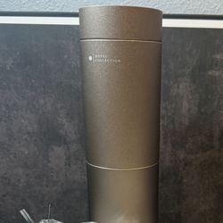 Hotel Collection Oil Diffuser W/ (1) Bottle Of Air Freshner