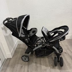 Coche Para Dos Niños/a