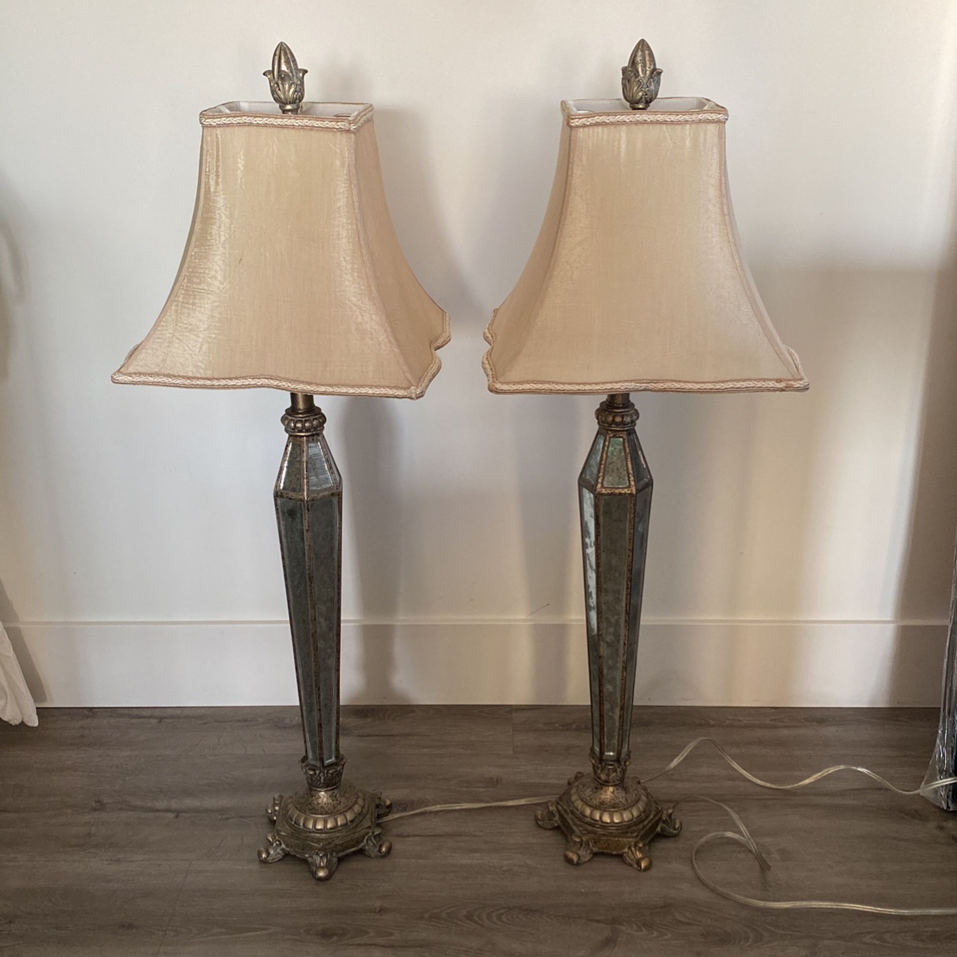 Beautiful Vintage Table Lamps 