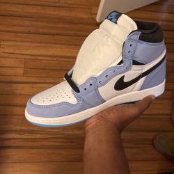 University Blue Jordan 1