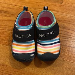 Nautica Girls Closed Water Shoes