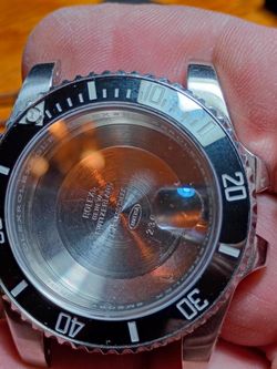 Vintage men's watch bezel