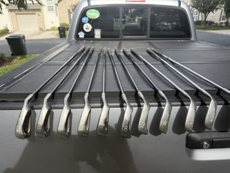 Ping bag and clubs